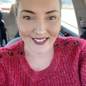 Meet your Posher, Alycia